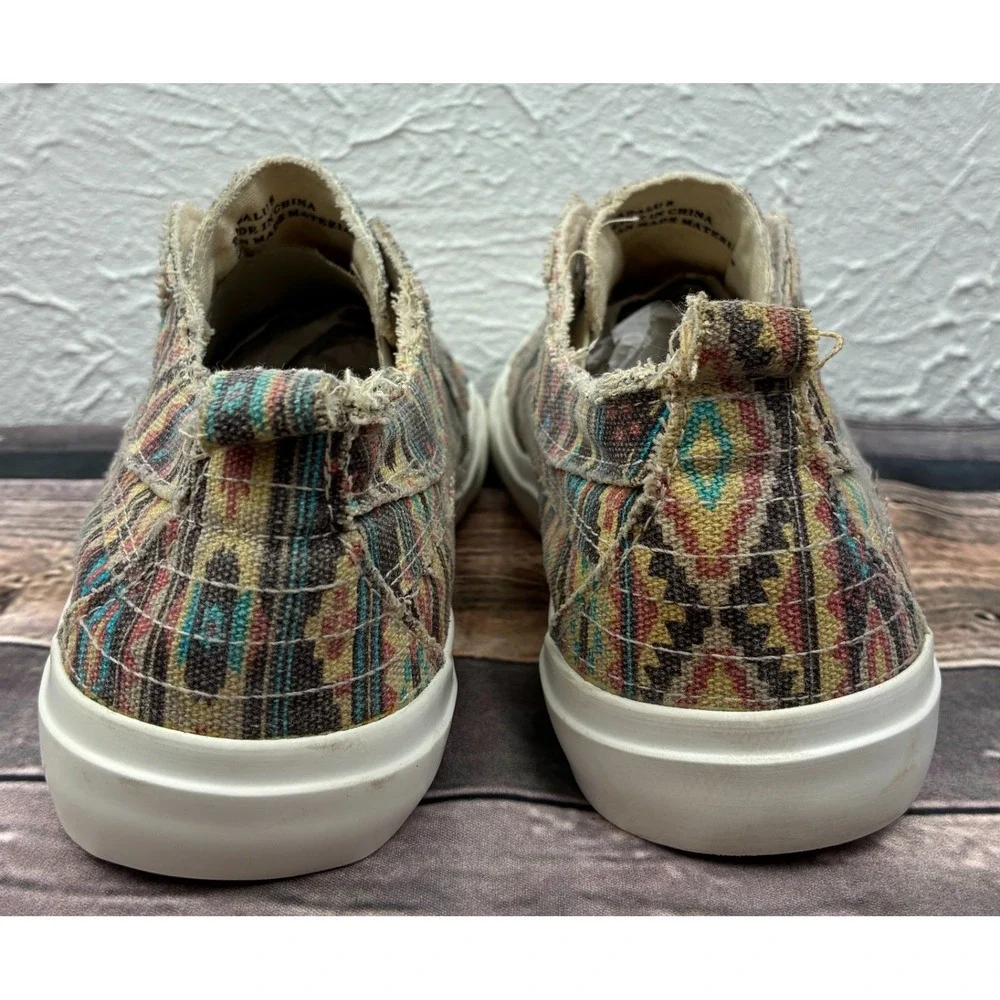 Corkys Babalu Womens 8 Aztec Slip On Sneakers Distressed Canvas Shoes Boho Weste